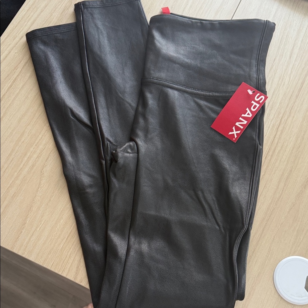 Spanx faux leather leggings- size medium